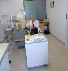 Sprzedam sprzęt i meble do gab. stomat. Stan bardzo dobry